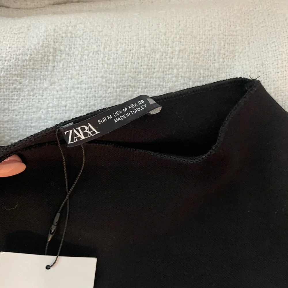 Zara mini dress - Picture 2 of 3